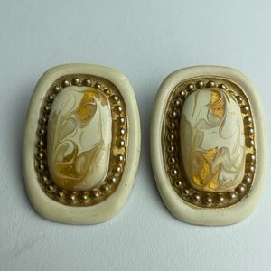 Vintage Yellow Cream Gold Lucite Clip on Earrings